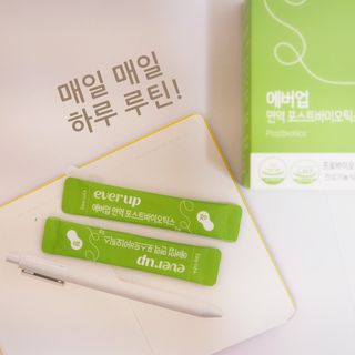 [몸엔용] 에버업 멀티비타민&미네랄, 눈건강 루테인 혈행건강 오메가3, 면역 프로바이오틱스 3종 택1 — 5점을 준 리뷰어가 2022년 5월 올린 사용 사진