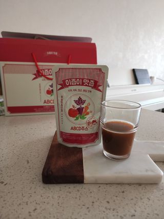 본황칠 이즙이 맛즙 ABC주스 30EA — 5점을 준 리뷰어가 2022년 7월 올린 사용 사진