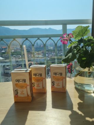 메디웰 페디아드링크 미니 바나나맛 — 5점을 준 리뷰어가 2022년 5월 올린 사용 사진