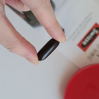 Swisse 스위스 고함량 프로폴리스 2,000mg 210정 — 5점을 준 리뷰어가 2021년 12월 올린 사용 사진