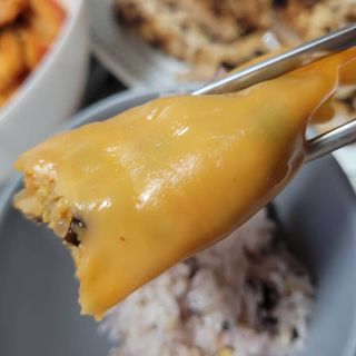한만두 진한 해물맛 짬뽕만두 1kg — 4.5점을 준 리뷰어가 2021년 4월 올린 사용 사진