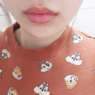[후르디아] 올리브영 꿀과즙 립밤 2종 (블루베리/석류) — 5점을 준 리뷰어가 2022년 1월 올린 사용 사진