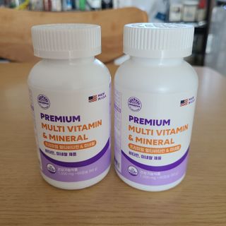 서울약사신협 네이처픽_멀티비타민&미네랄_1,000mg x 120캡슐 — 4점을 준 리뷰어가 2021년 9월 올린 사용 사진