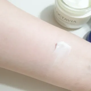 록타비아 Artisan Complete Face Cream — 5점을 준 리뷰어가 2023년 10월 올린 사용 사진