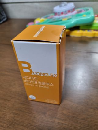 메디타민 비타민B 컴플렉스 — 5점을 준 리뷰어가 2021년 10월 올린 사용 사진