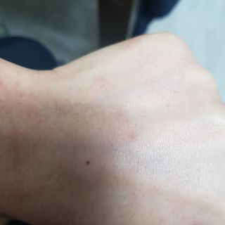 mom e 맘이 내추럴 베이비 케어 샴푸앤바스+로션 — 5점을 준 리뷰어가 2021년 1월 올린 사용 사진