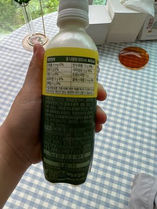 더그레잇티 콤부차 [매일유업] 더그레잇티 44kcal 콤부차 300ml *12개입 (오리지널 6개+베리리치 6개) — 4.5점을 준 리뷰어가 2023년 7월 올린 사용 사진