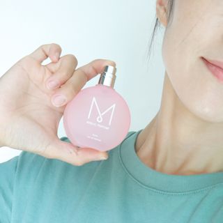 자연스러운 샴푸향이 나는 메블릭퍼퓸 케라 50ml +상큼달달한 라즈베리향이 나는 메블릭퍼퓸 라즈베리 50ml — 4.5점을 준 리뷰어가 2022년 9월 올린 사용 사진
