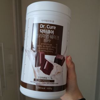 뉴트리션팩토리 닥터큐어 프리미엄쉐이크 다이어트쉐이크 — 4점을 준 리뷰어가 2021년 10월 올린 사용 사진