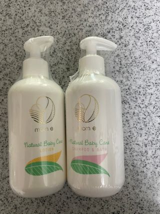 mom e 맘이 내추럴 베이비 케어 샴푸앤바스+로션 — 5점을 준 리뷰어가 2021년 1월 올린 사용 사진