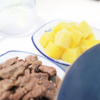 돌 MF[Dole] 파인애플컵/망고컵/복숭아컵 198g 6입X1박스 (맛 1가지 랜덤 발송) — 5점을 준 리뷰어가 2023년 6월 올린 사용 사진