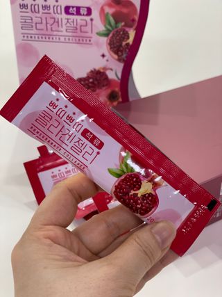 헬스업_쁘띠쁘띠석류콜라겐젤리_20g x 14포 — 5점을 준 리뷰어가 2021년 3월 올린 사용 사진