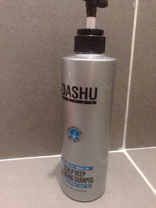 다슈코리아 다슈 데일리 두피 딥 클렌징 샴푸 500ml — 5점을 준 리뷰어가 2021년 3월 올린 사용 사진