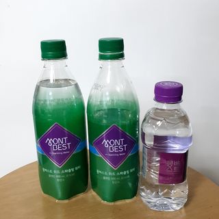 몽베스트 Montbest with Sparkling water Plain 20병 — 4.5점을 준 리뷰어가 2021년 11월 올린 사용 사진