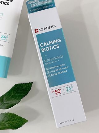 리더스코스메틱 리더스 카밍 바이오틱스 선 에센스 SPF 50+ PA++++ — 4.5점을 준 리뷰어가 2022년 7월 올린 사용 사진