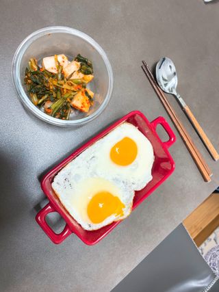 한성기업 무볼레 왕건더기 볶음밥 갈릭스테이크 — 4.5점을 준 리뷰어가 2021년 11월 올린 사용 사진