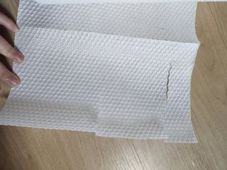 부직포나라 중금속유해물질ZERO 뜯어쓰는 주방 일회용수세미 60매 2매 — 3점을 준 리뷰어가 2022년 9월 올린 사용 사진