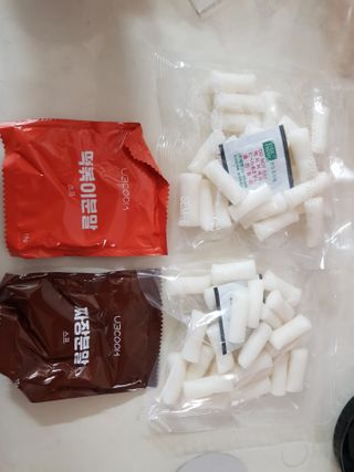 유비쿡 컵떡볶이 매운컵떡볶이2개/ 짜장컵떡볶이 2개  총 4개세트 — 4점을 준 리뷰어가 2021년 3월 올린 사용 사진
