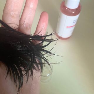 썸헤어 / SUMHAIR 썸헤어 실키 테라피 헤어 에센스 — 5점을 준 리뷰어가 2021년 4월 올린 사용 사진
