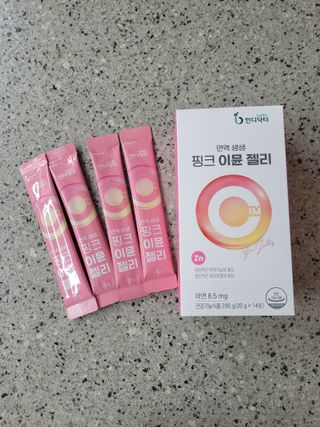 [인디닥터] 면역 생생 핑크 이뮨 젤리 — 5점을 준 리뷰어가 2022년 4월 올린 사용 사진