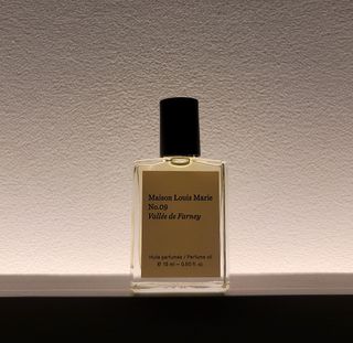 메종 루이 마리 No.09 발레 드 파니 퍼퓸오일 — 5점을 준 리뷰어가 2021년 1월 올린 사용 사진