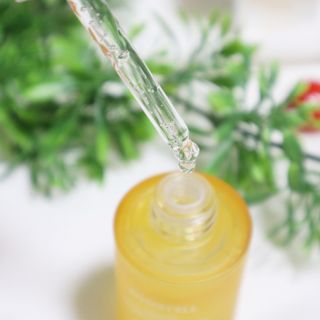 체르엠 스템앤셀 비타민 브라이트닝 에센스 30ml 1개 — 5점을 준 리뷰어가 2022년 3월 올린 사용 사진