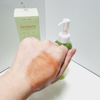 스킨큐어 산다화 순한 클렌징 동백 오일 200ml — 5점을 준 리뷰어가 2023년 4월 올린 사용 사진