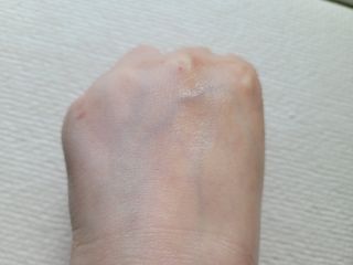 랑벨 비타 에너지 잡티 앰플 50ml 고농축 비타민, 저자극, 수분 촉촉, 미백 앰플 — 4점을 준 리뷰어가 2022년 4월 올린 사용 사진