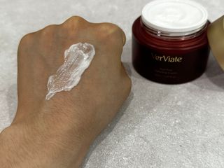 베르비아떼 레드파인 타이트닝 크림 50ml — 5점을 준 리뷰어가 2023년 6월 올린 사용 사진