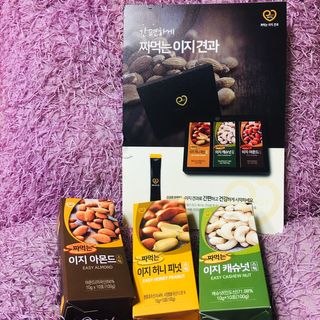 짜먹는 이지견과 짜먹는 이지아몬드, 짜먹는 이지허니피넛, 짜먹는 이지캐슈넛 각 10g X  10포 — 5점을 준 리뷰어가 2021년 1월 올린 사용 사진