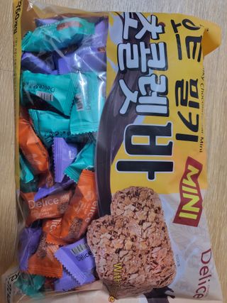 델리스 오트 밀키 초콜릿 바 — 5점을 준 리뷰어가 2022년 3월 올린 사용 사진
