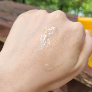 체르엠 스템앤셀 비타민 브라이트닝 에센스 30ml 1개 — 5점을 준 리뷰어가 2021년 10월 올린 사용 사진