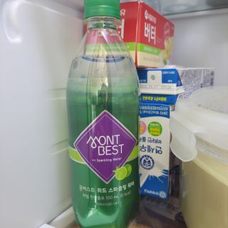몽베스트 Montbest with Sparkling water Lime20병 — 5점을 준 리뷰어가 2022년 8월 올린 사용 사진
