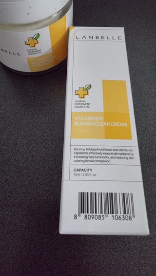 랑벨 비타 에너지 잡티 크림 75ml (피부 속 기미완화크림) — 4점을 준 리뷰어가 2022년 6월 올린 사용 사진