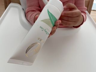 mom e 맘이 내추럴 베이비 케어 크림+바디오일 — 4.5점을 준 리뷰어가 2021년 1월 올린 사용 사진