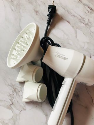 에프에이치아이코리아 마르세이유 사이클론 드라이기 — 5점을 준 리뷰어가 2021년 6월 올린 사용 사진