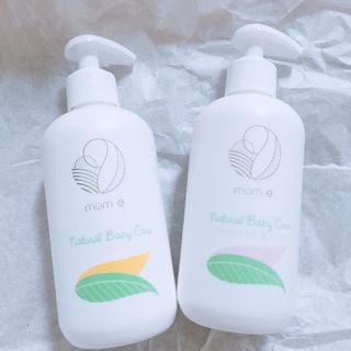 mom e 맘이 내추럴 베이비 케어 샴푸앤바스+로션 — 5점을 준 리뷰어가 2021년 1월 올린 사용 사진