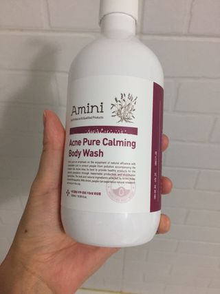 아미니 아크네 퓨어카밍 바디워시 500ml — 4.5점을 준 리뷰어가 2021년 6월 올린 사용 사진