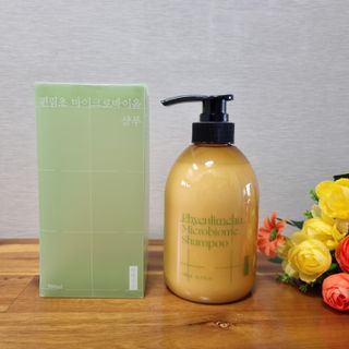 방방곳곳 편림초 마이크로바이옴 샴푸 — 5점을 준 리뷰어가 2022년 6월 올린 사용 사진