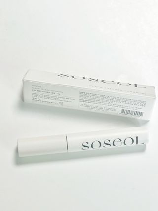더소설 소설 블랙아이래쉬 세럼 10g(SOSEOL BLACK EYELASH SERUM 10g) — 5점을 준 리뷰어가 2023년 6월 올린 사용 사진
