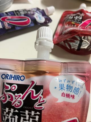 ORIHIRO 오리히로 곤약젤리 제로칼로리 130g 4종 4팩(맛별로 1팩씩) — 5점을 준 리뷰어가 2023년 1월 올린 사용 사진