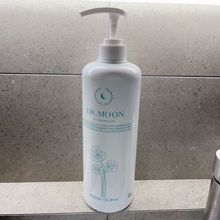 [닥터문] 센텔라 시카케어 화이트머스크 바디워시 1000ml — 5점을 준 리뷰어가 2023년 8월 올린 사용 사진