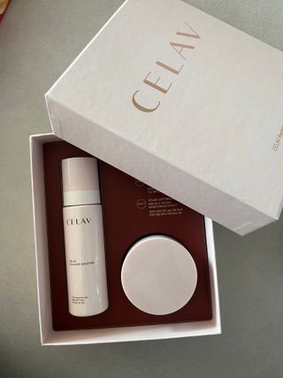프리마인 바르기만 하면 철벽 스킨케어+24시간 마스크팩 효과. 셀라브 리제너레이팅 시스템 부스터+크림 세트 — 4.5점을 준 리뷰어가 2023년 4월 올린 사용 사진