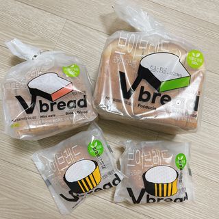 롯데제과 Vbread 포카치아식빵1개 + 미니식빵 1개 + 머핀 2개 세트 — 4.5점을 준 리뷰어가 2021년 9월 올린 사용 사진