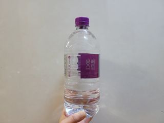 몽베스트 MONTBEST 1L 12입 — 5점을 준 리뷰어가 2022년 2월 올린 사용 사진