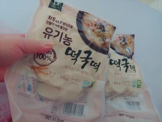 [달리살다] 전통 시루 방식으로 더욱 쫄깃한, 떡찌니의 유기농 떡국떡 — 5점을 준 리뷰어가 2021년 2월 올린 사용 사진