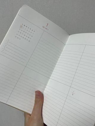 리훈 2023년 하고싶은말다이어리 (세로/정사각 중 택 1, 베이지/블루 중 택 1) — 5점을 준 리뷰어가 2023년 1월 올린 사용 사진