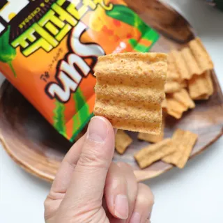 강렬한 태양의 맛 썬의 신제품, 썬 할라피뇨체다 — 5점을 준 리뷰어가 2022년 6월 올린 사용 사진