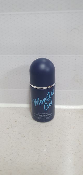 [바록스] 류현진 올인원 바디릴렉싱 몬스터겔 50ml — 5점을 준 리뷰어가 2021년 3월 올린 사용 사진