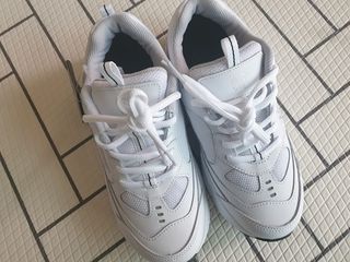 풋테크 지압신발 풋테크 건강 지압 운동화 FT20 — 5점을 준 리뷰어가 2021년 2월 올린 사용 사진